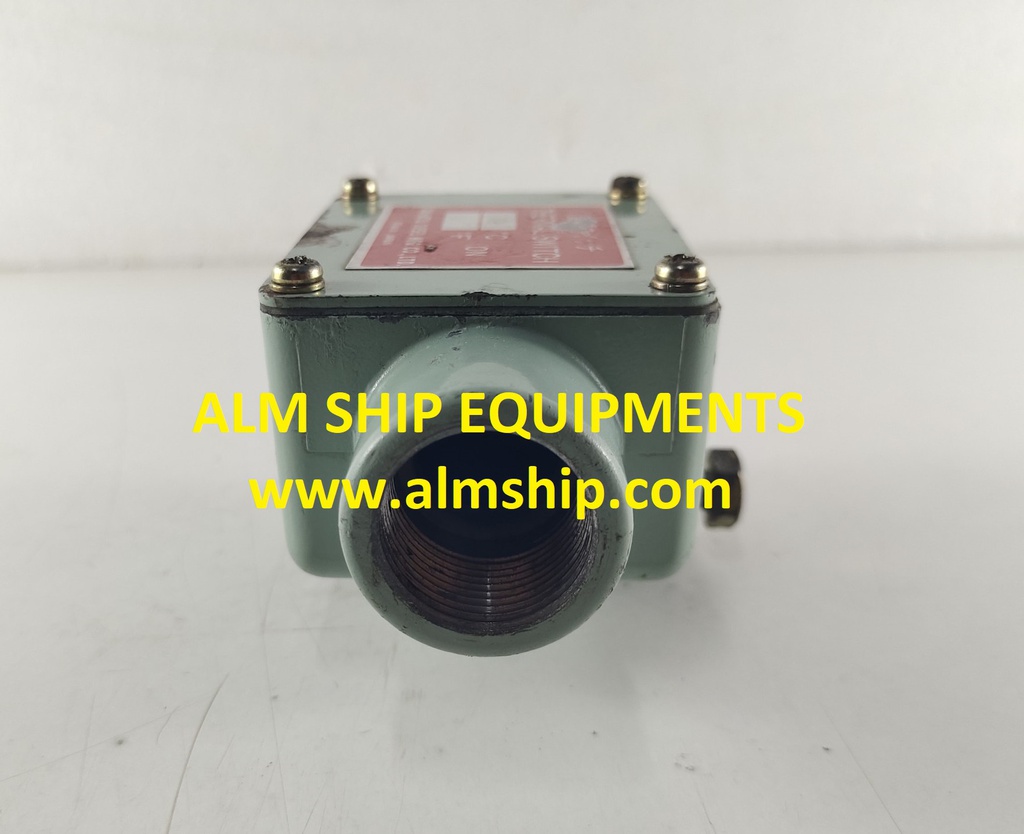 DAIHATSU/OMRON THERMAL SWITCH V-15-1A 70℃