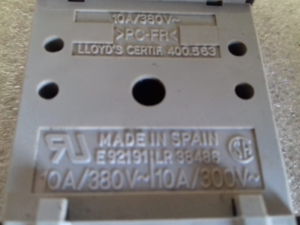 RELECO 10A/380V 10A/300V >PC-FR<