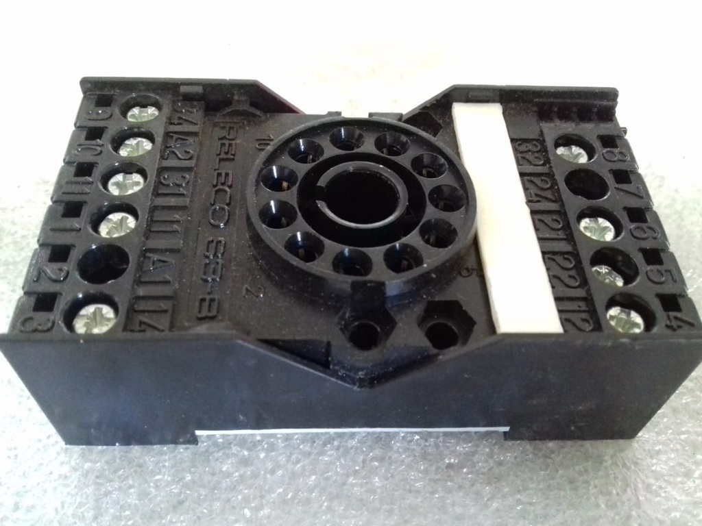 RELECO 10A/380V 10A/300V >PC-FR<