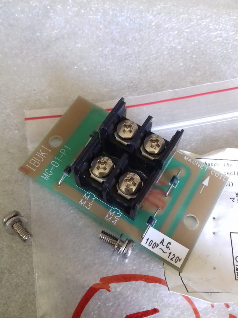 SOCKET FOR MAGNETIC COIL