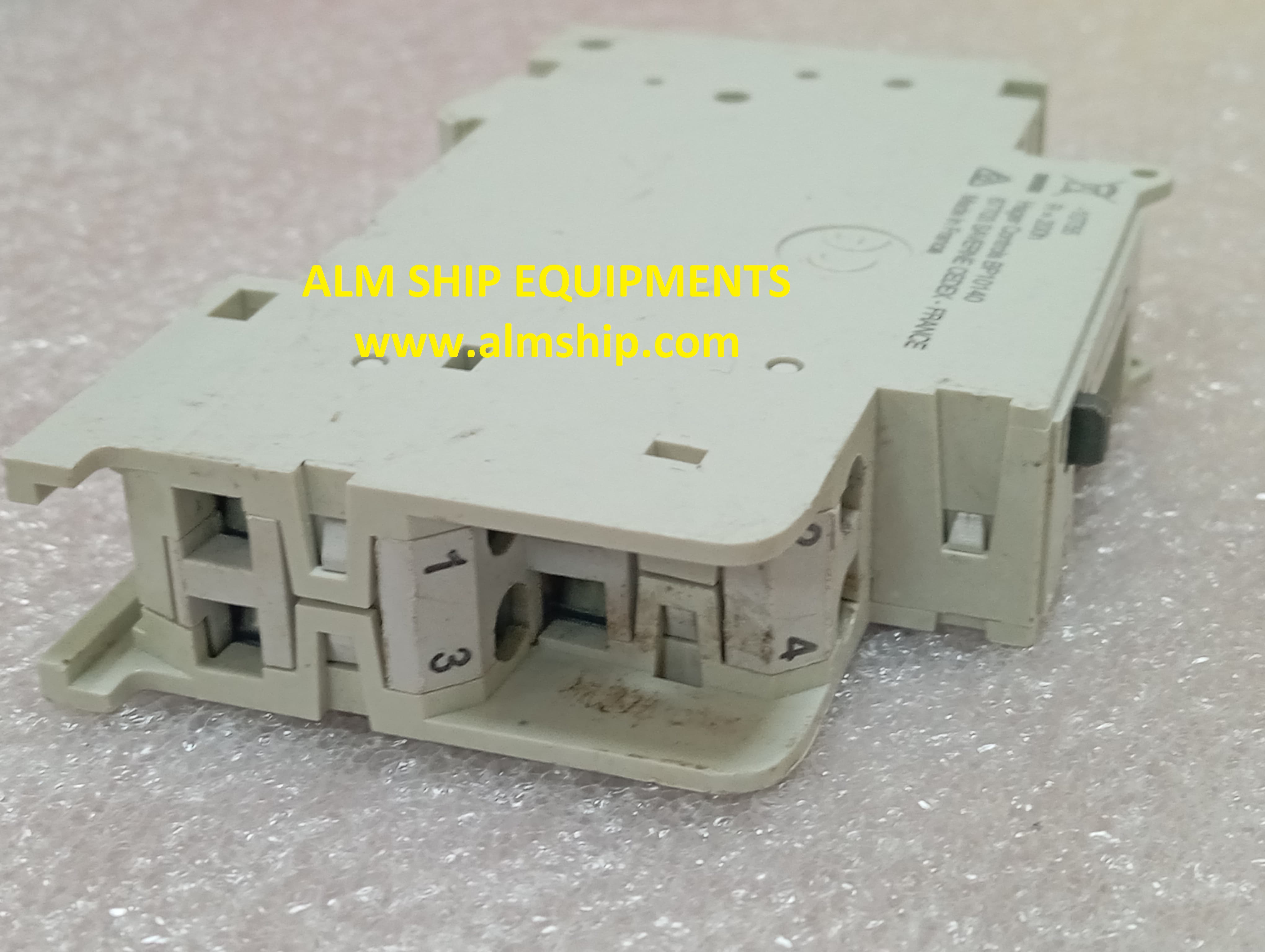 DIN RAIL/ HAGER CONTROLS/ GC3418