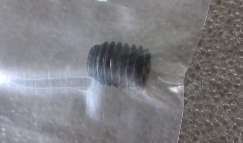 SCREW (P/N. 04)
