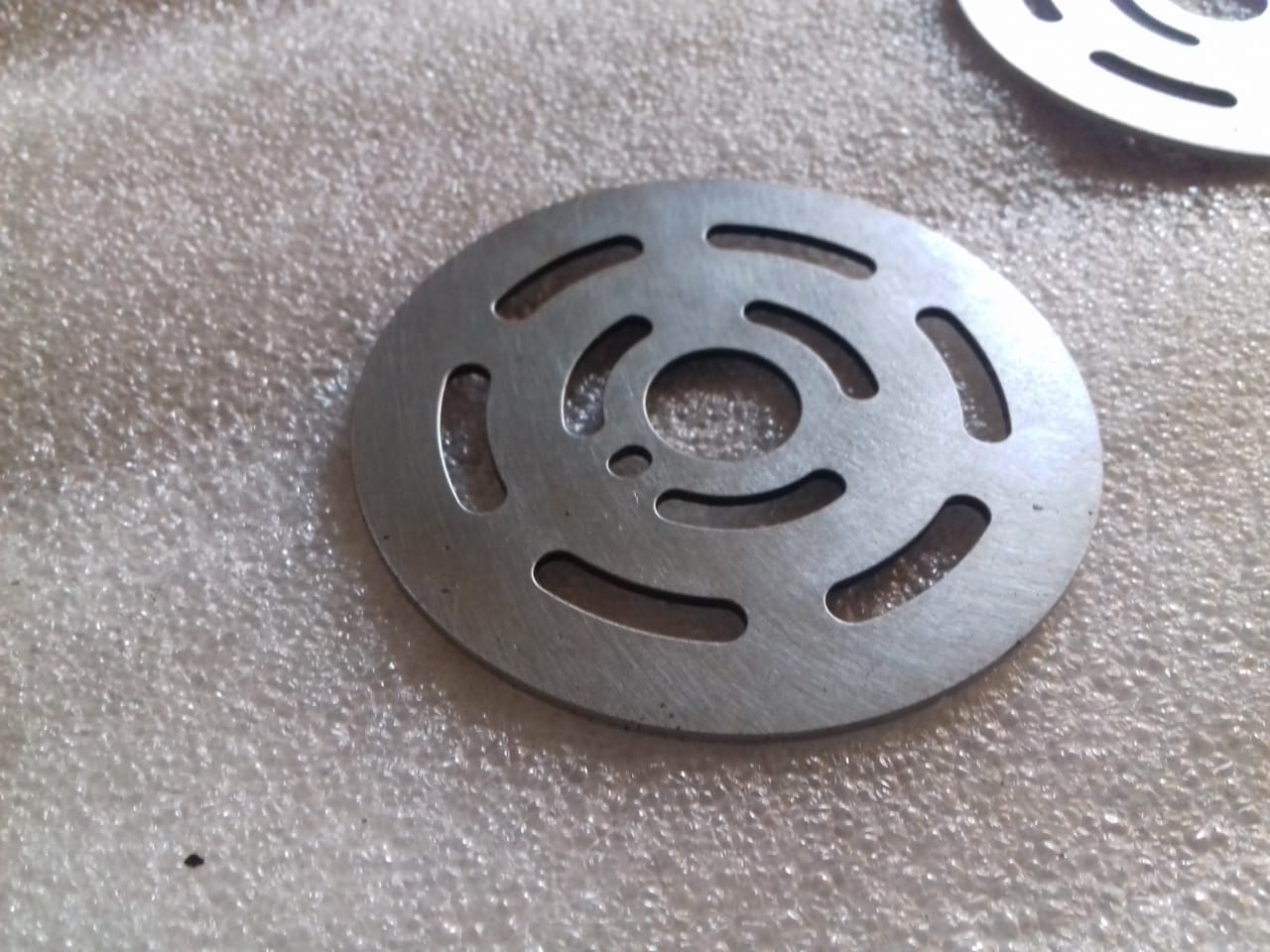 HP SUC-DEL VALVE PLATE