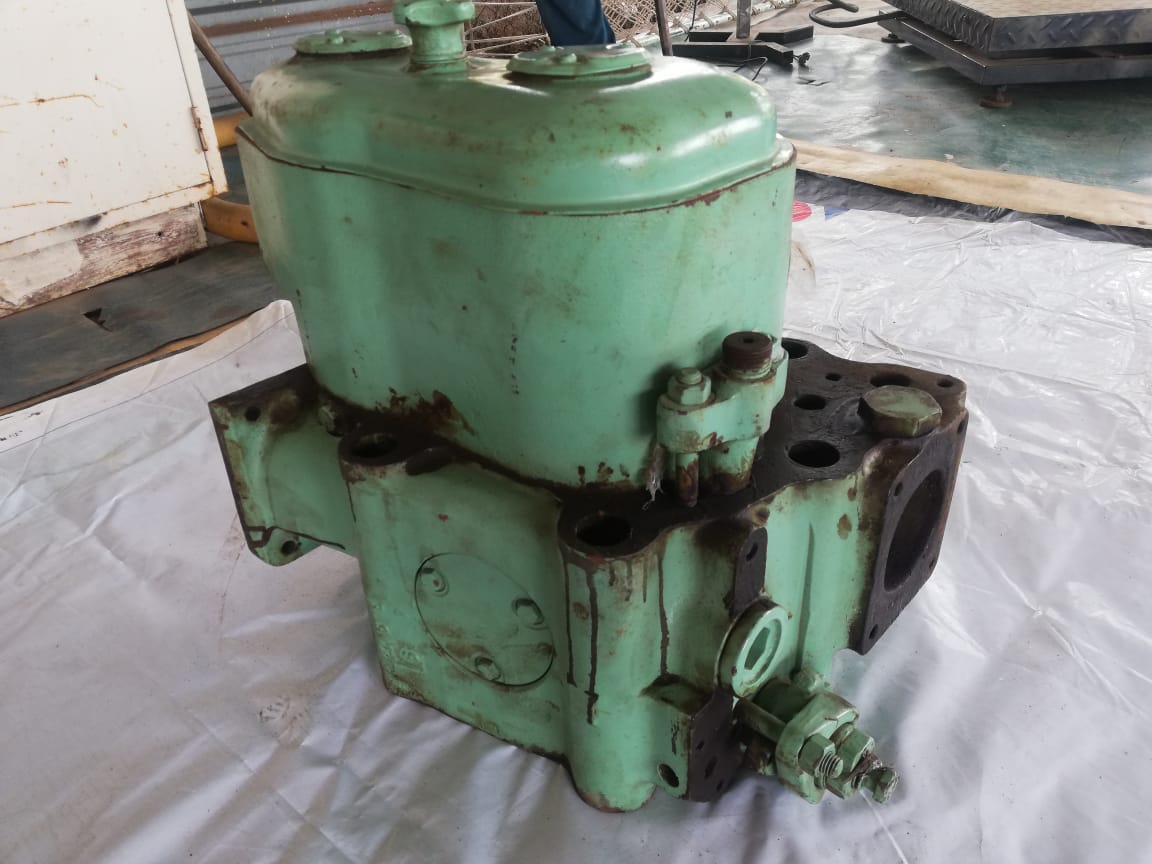 HEAD WITH VALVE USED