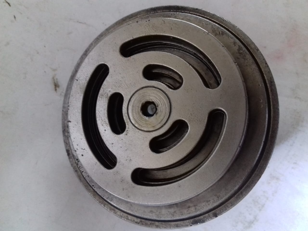 VALVE SUC 2ND STAGE OLD