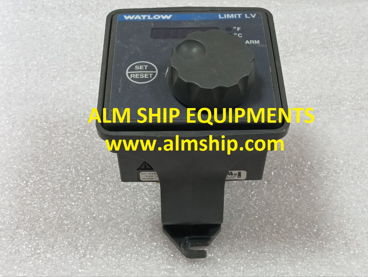 TEMPERATURE LIMIT CONTROLLER/ WATFLOW / AZ762-1C-12DEF